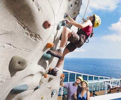 皇家加勒比海洋航行者號(hào)船上娛樂項(xiàng)目