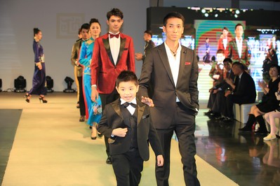 隆慶祥2013/2014秋冬定制新品（南京）發(fā)布現場