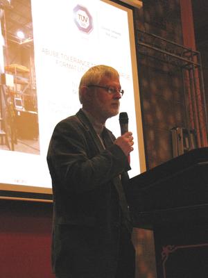 圖為TUV SUD電池產(chǎn)品資深認(rèn)證專家<br />Erik Spek 先生